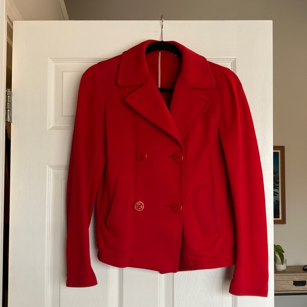 Uniqlo peacoat red size small